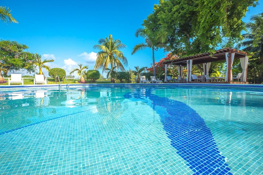 Las Gaviotas Hotel & Suites Канкун Экстерьер фото