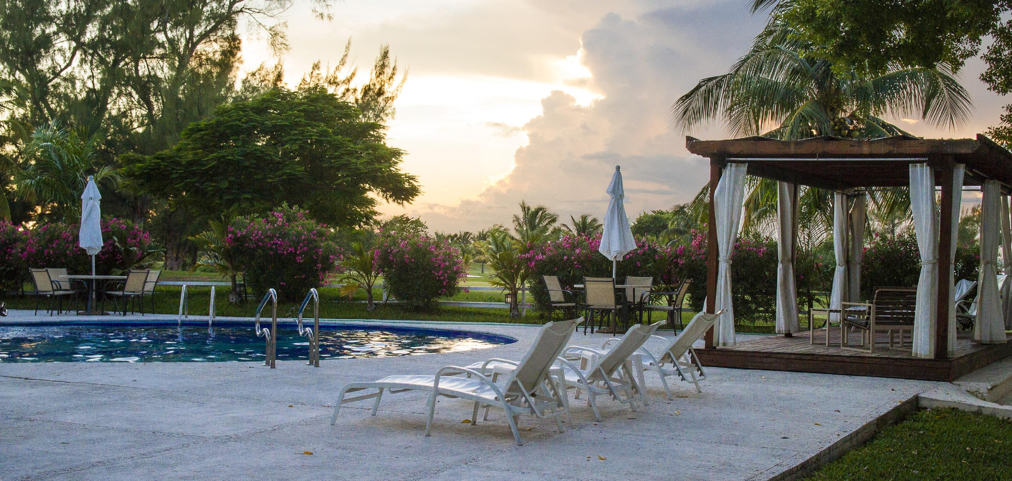 Las Gaviotas Hotel & Suites Канкун Экстерьер фото
